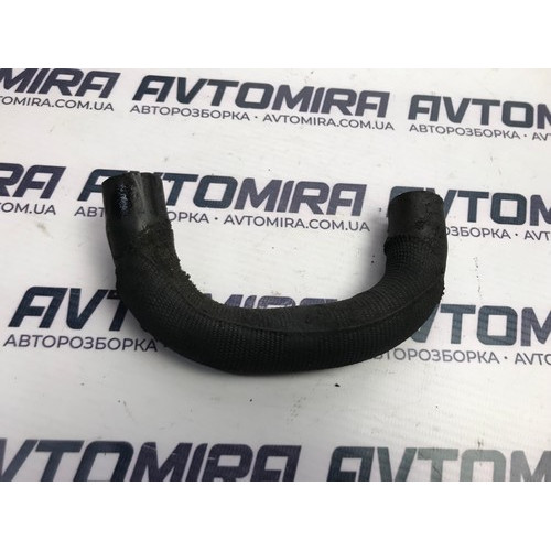 Патрубок сапуна Renault Megane II 1.9 DCI 2002-2009 8200748305